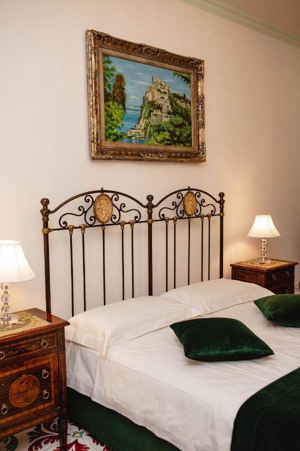 Delfini Trevi House Hotell Rom Exteriör bild